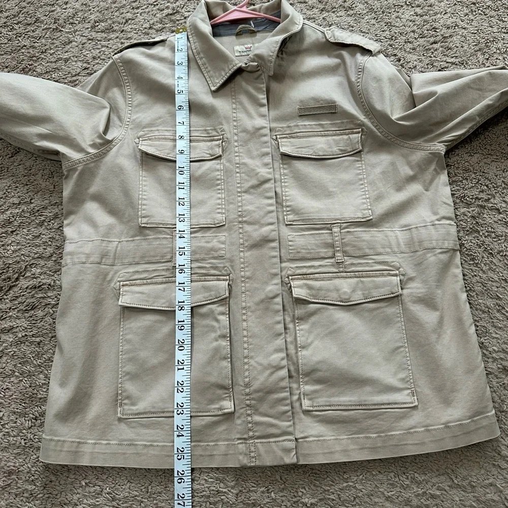 Vineyard Vines Women's Lightweight Beige Utility Jacket Size M